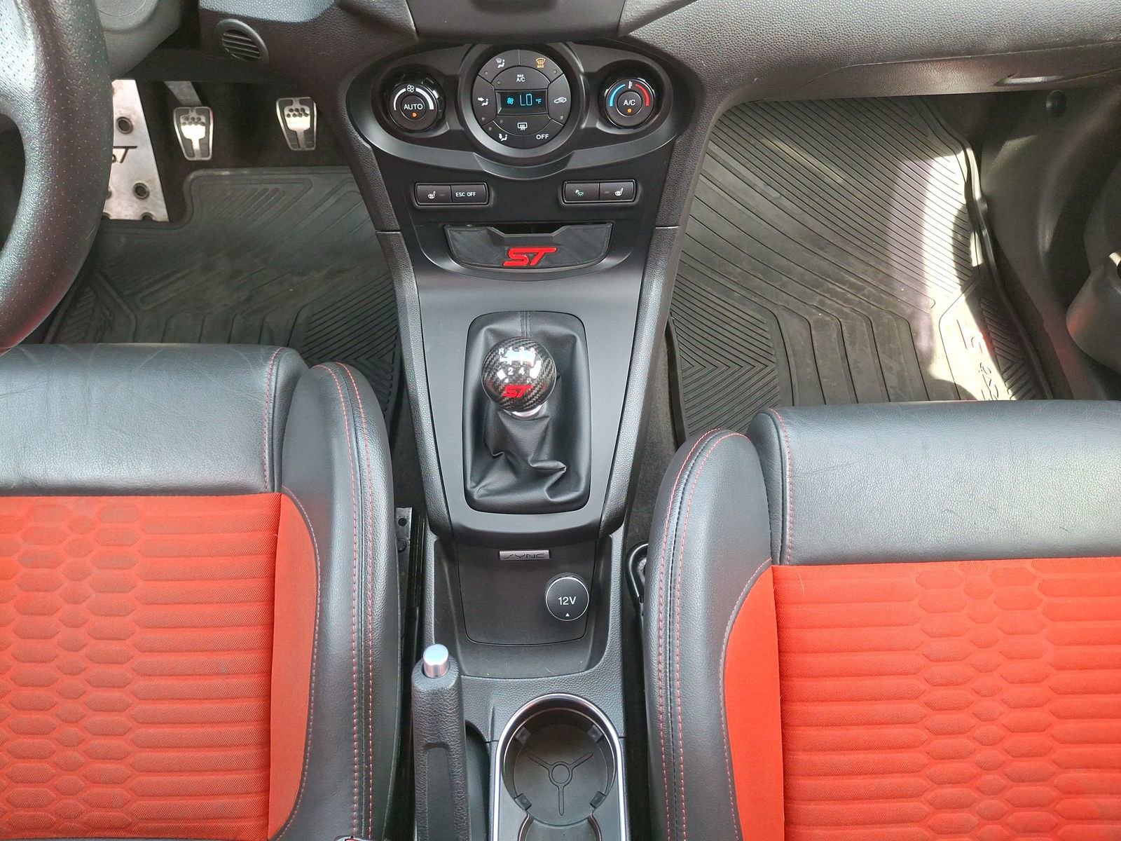 Used 2016 Ford Fiesta ST w/ ST Recaro Package FWD image 12