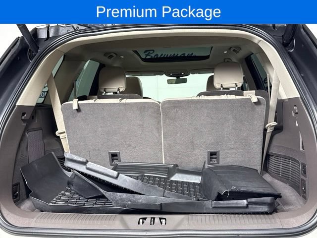 Used 2023 Lincoln Aviator AWD w/ Premium Package image 17