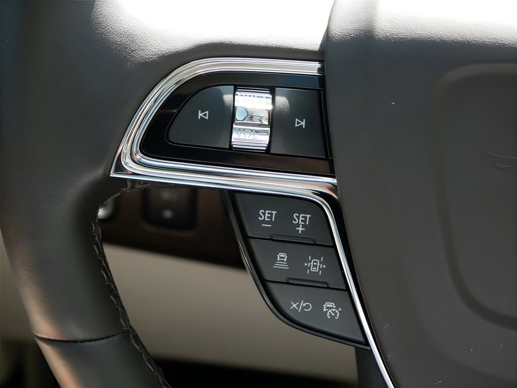 Used 2024 Lincoln Navigator Black Label image 20