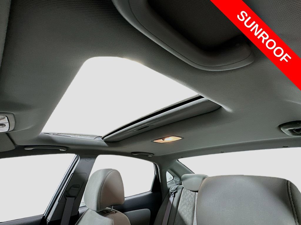 Used 2010 Hyundai Elantra GLS w/ Sunroof Pkg 3 FWD image 21