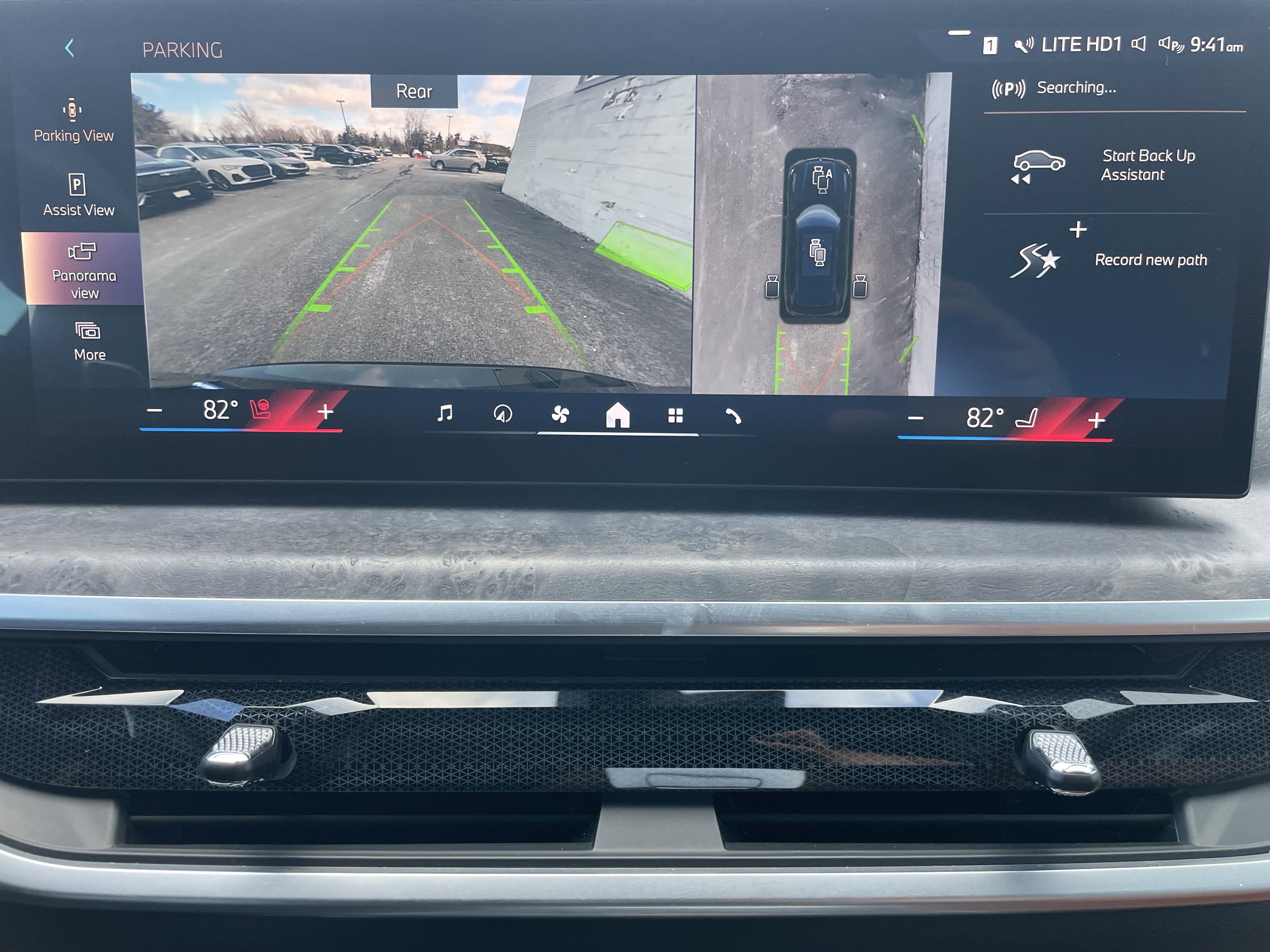 Used 2024 BMW X5 xDrive40i w/ Executive Package image 28