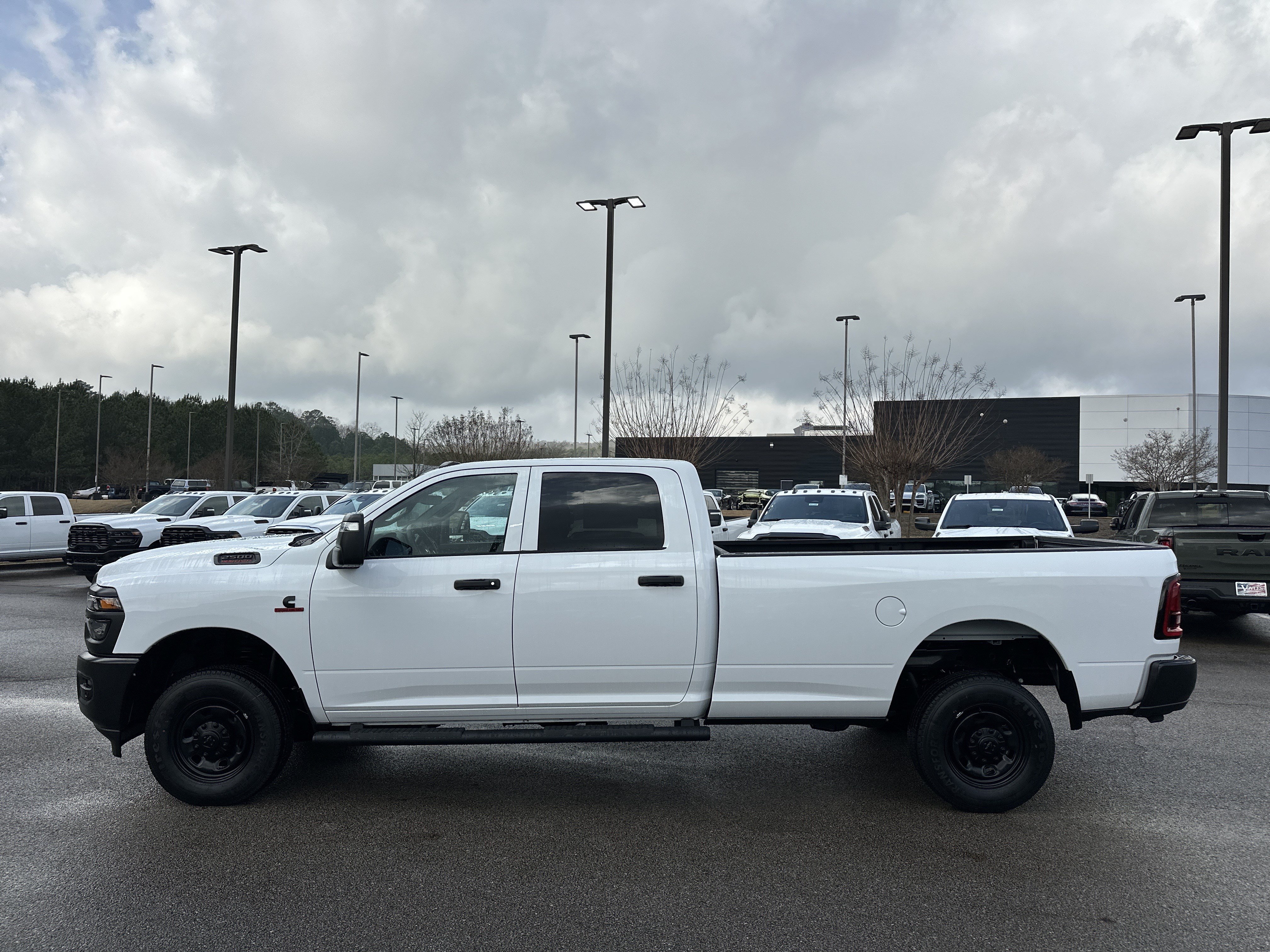 New 2026 RAM 2500 Tradesman AWD/4WD image 4