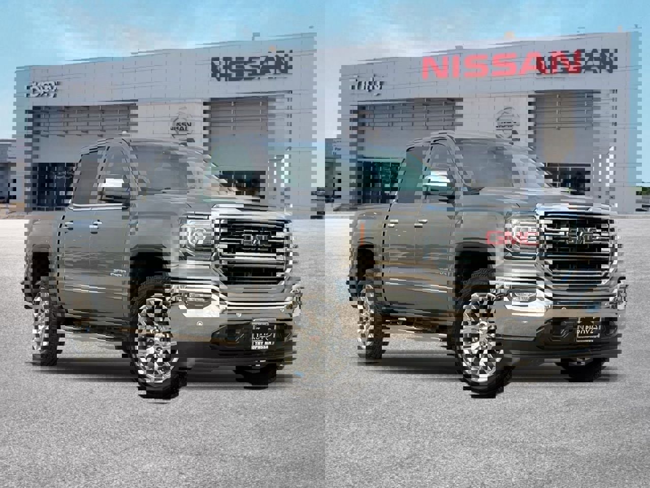 Used 2017 GMC Sierra 1500 SLT image 1