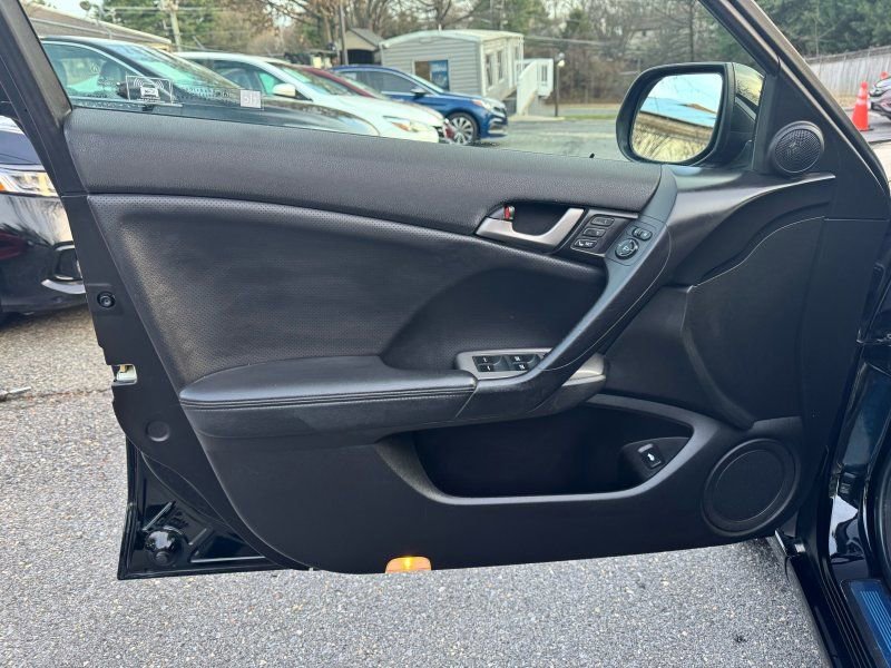 Used 2010 Acura TSX Sedan image 15