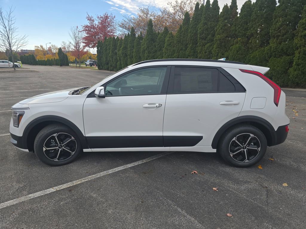New 2025 Kia Niro EX image 14