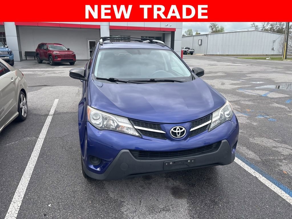 Used 2015 Toyota RAV4 LE image 13