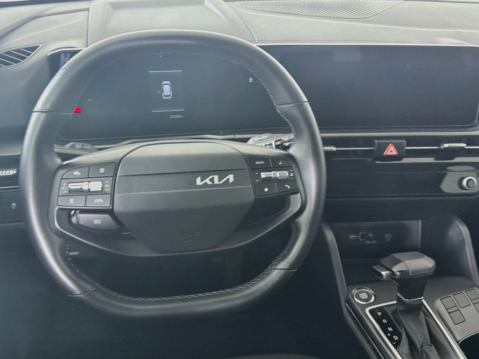 Used 2026 Kia Sportage LX FWD image 17