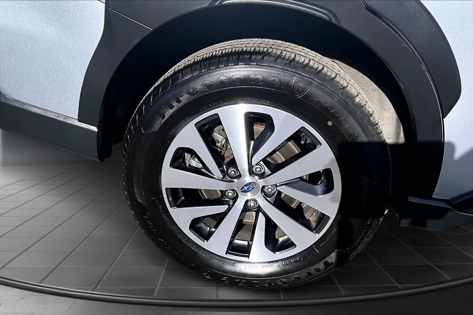 Used 2023 Subaru Outback Premium image 35