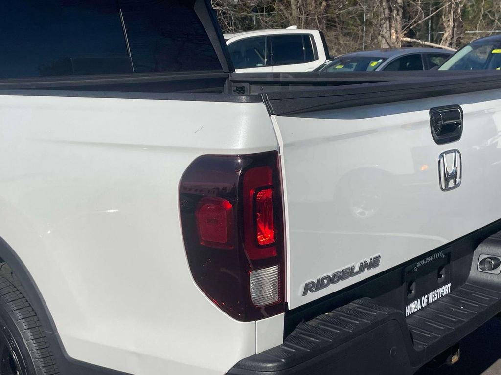 Certified 2023 Honda Ridgeline Black Edition image 10