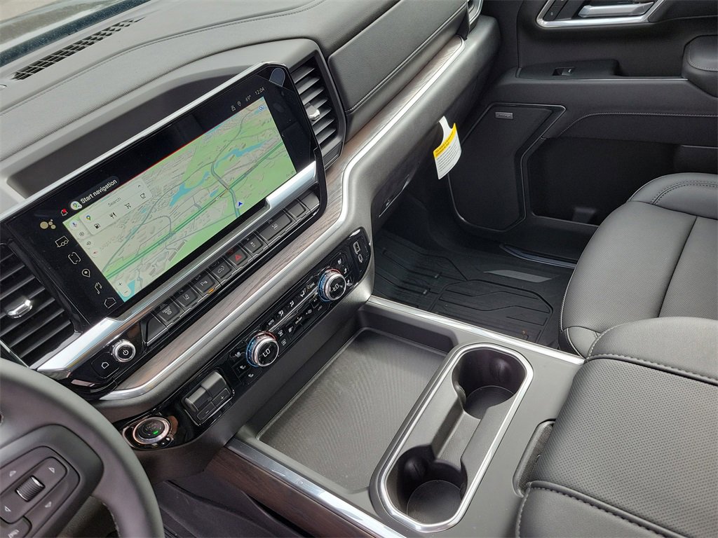 New 2025 GMC Sierra 3500 SLT w/ SLT Convenience Package image 36