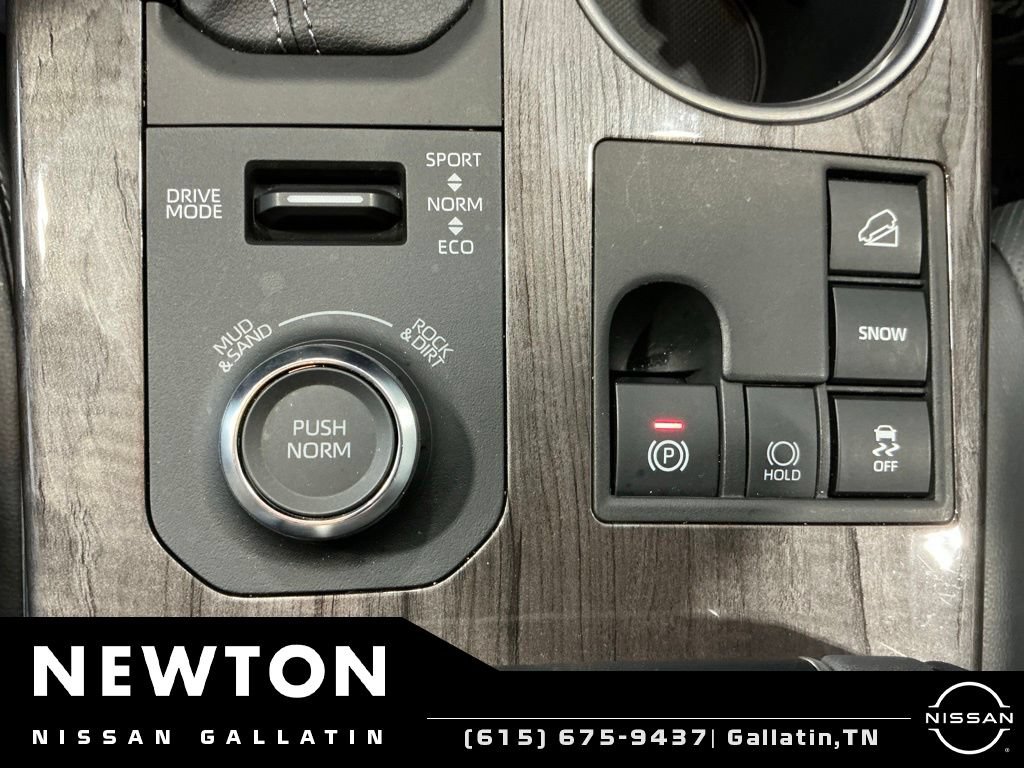 Used 2023 Toyota Highlander Platinum AWD/4WD image 8