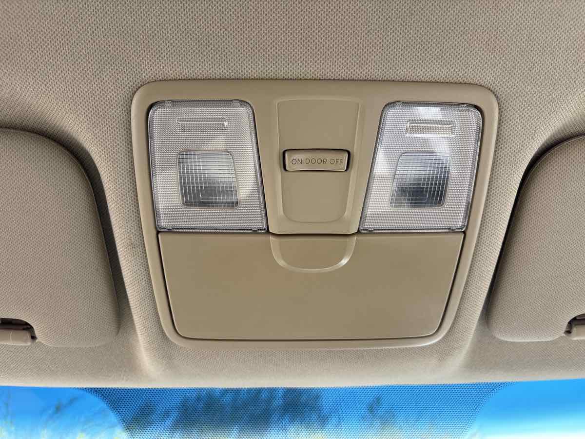 Used 2013 Hyundai Accent GLS FWD image 25