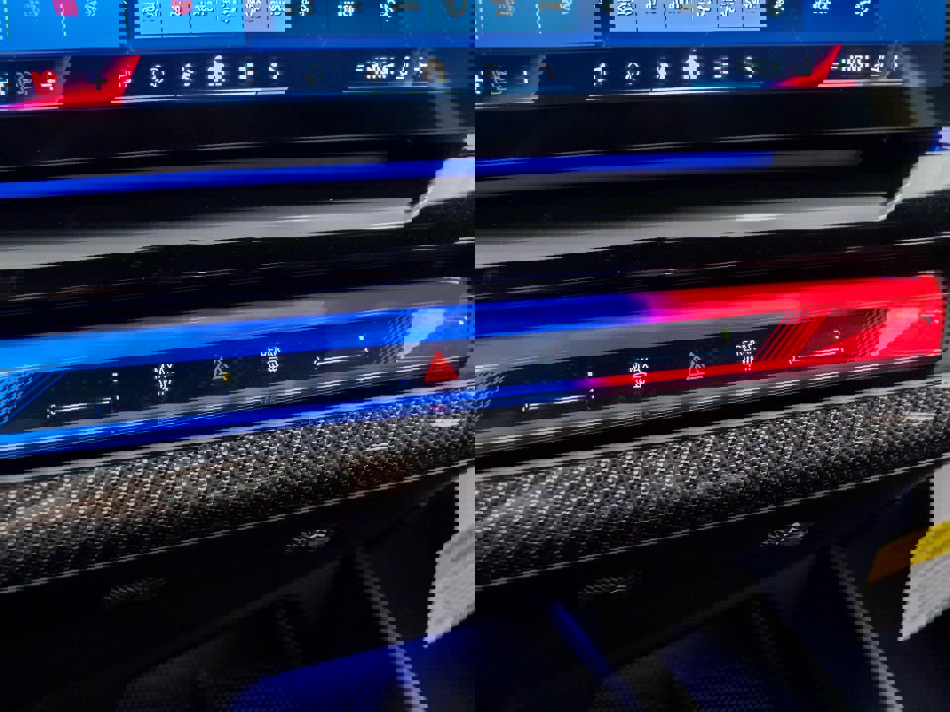 New 2026 BMW M5 w/ Carbon Package image 28