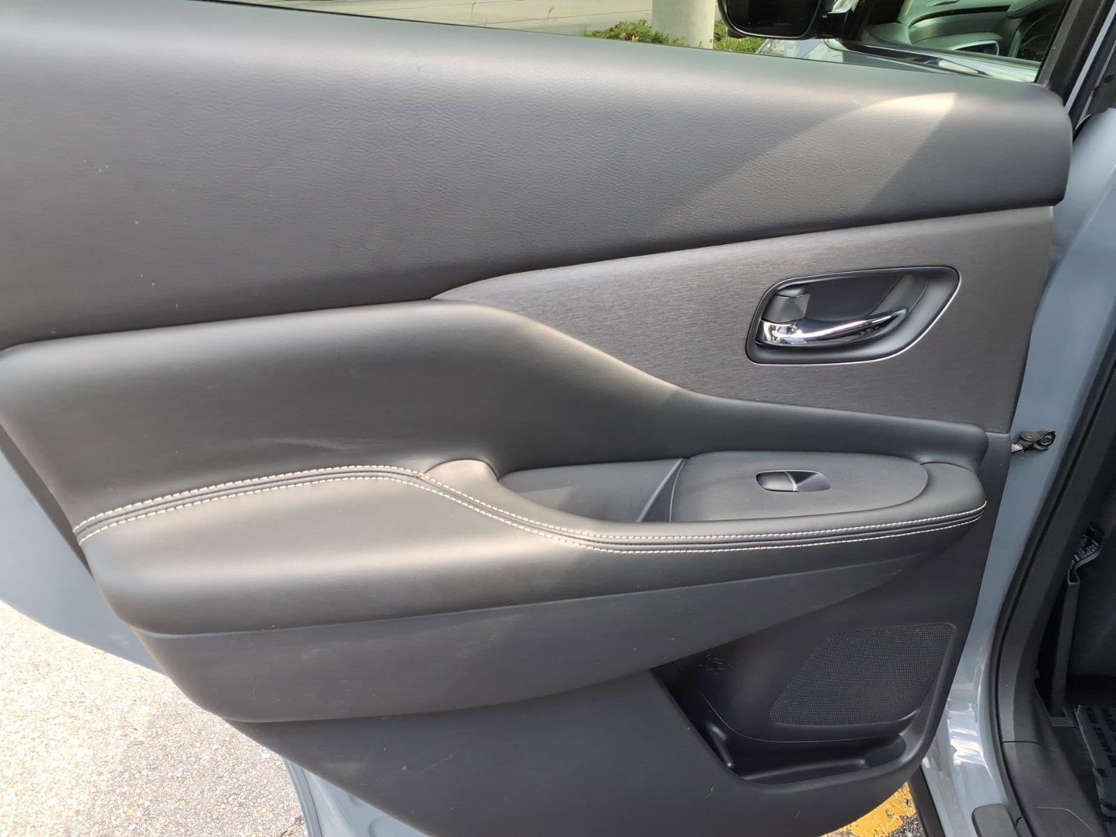 Used 2021 Nissan Murano SL AWD/4WD image 9