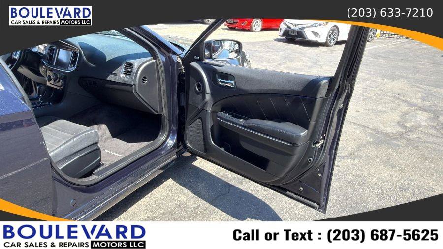 Used 2011 Dodge Charger R/T w/ Driver Confidence Group AWD/4WD image 35