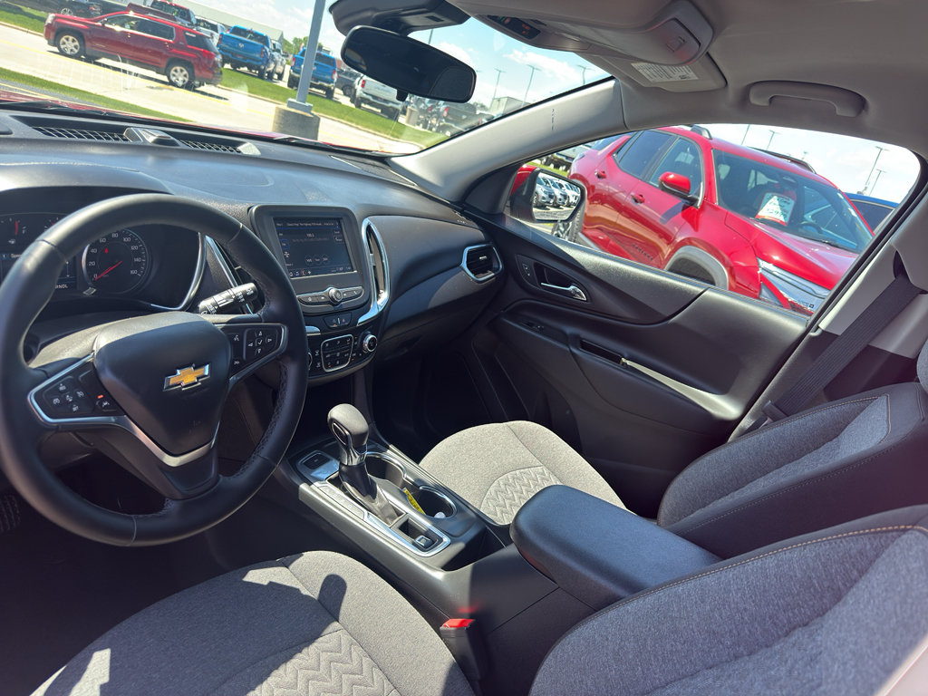 Certified 2024 Chevrolet Equinox LT AWD/4WD image 25