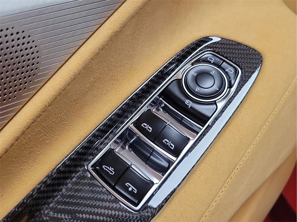 New 2025 Chevrolet Corvette E-Ray image 12