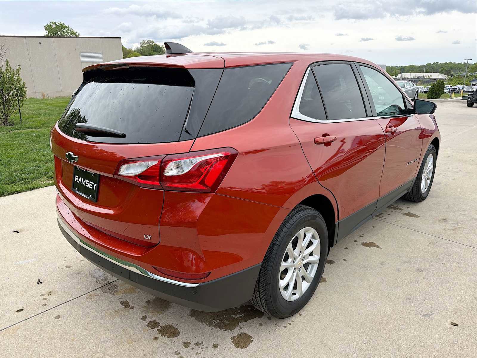 Used 2020 Chevrolet Equinox LT FWD image 6