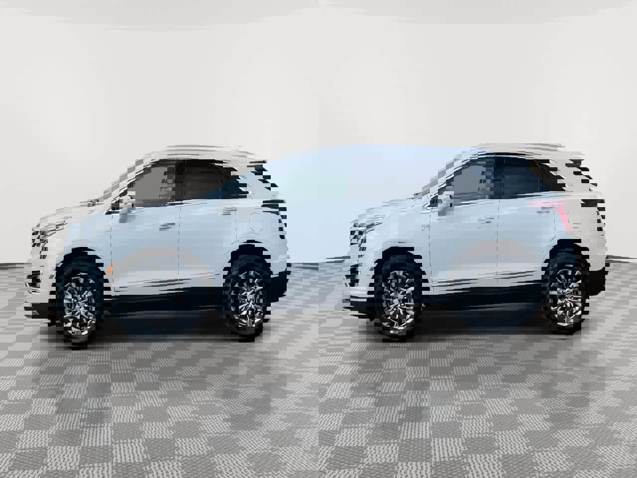 Certified 2023 Cadillac XT5 Premium Luxury w/ LPO, Floor Liner Package image 5