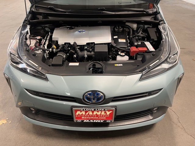 Used 2022 Toyota Prius XLE image 9