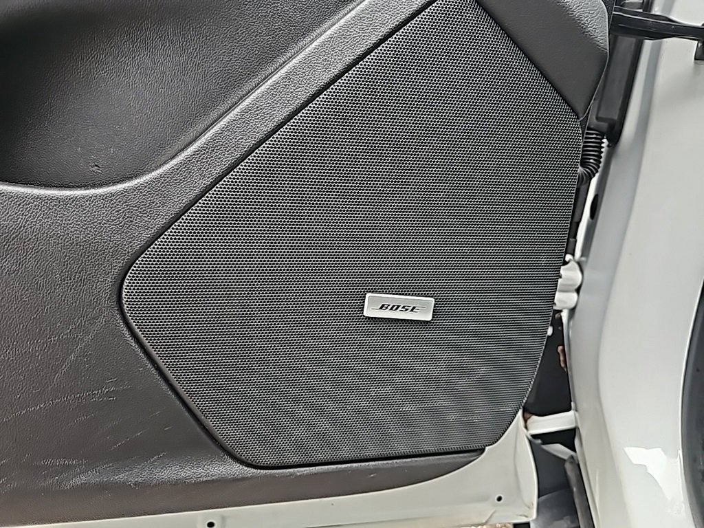 Used 2023 Cadillac XT5 Premium Luxury image 13