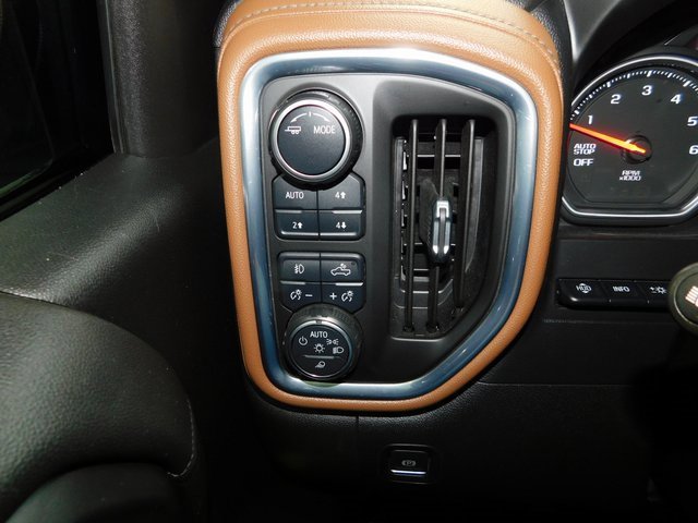 Used 2021 Chevrolet Silverado 1500 High Country w/ Technology Package image 31