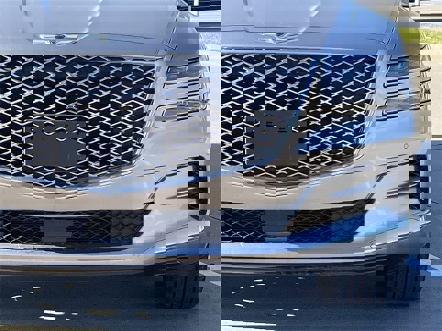 Used 2024 Genesis GV80 2.5T image 8