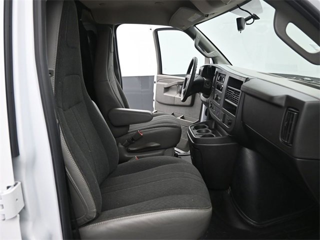 Used 2024 Chevrolet Express 2500 w/ Driver Convenience Package image 14