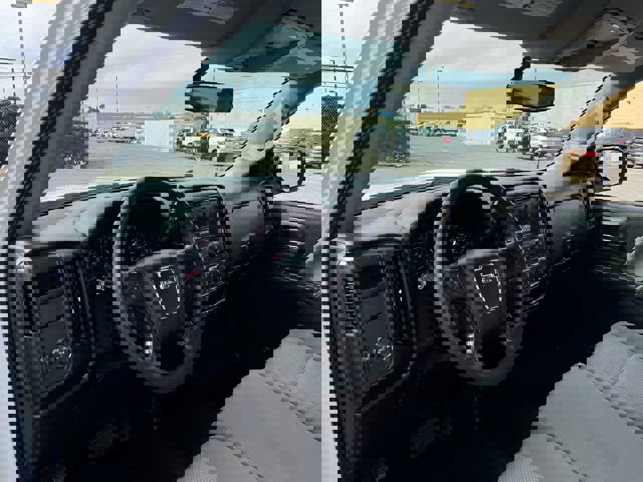 Used 2017 GMC Sierra 1500 2WD Regular Cab image 24