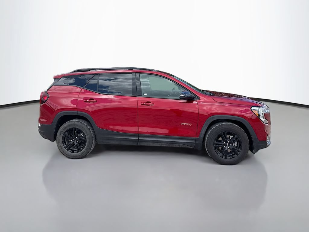 Used 2024 GMC Terrain AT4 w/ Tech Package AWD/4WD image 8