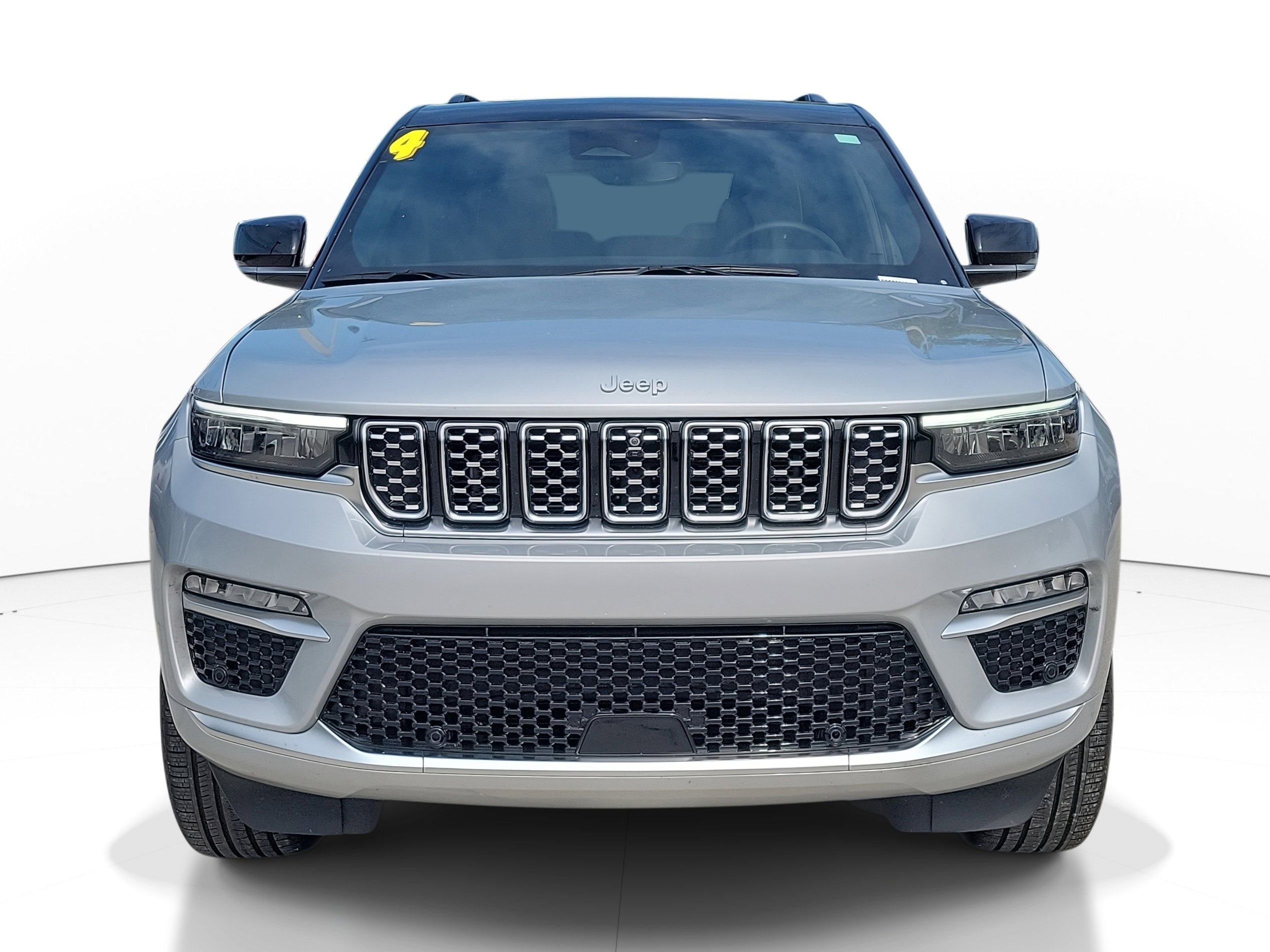 Used 2024 Jeep Grand Cherokee Summit w/ Luxury Tech Group V video 2