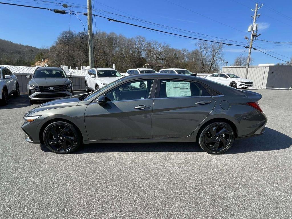 New 2026 Hyundai Elantra SEL Sport Premium image 22