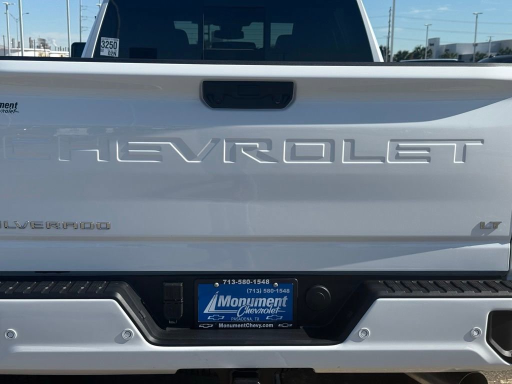 New 2026 Chevrolet Silverado 2500 LT w/ Z71 Chrome Sport Edition image 13