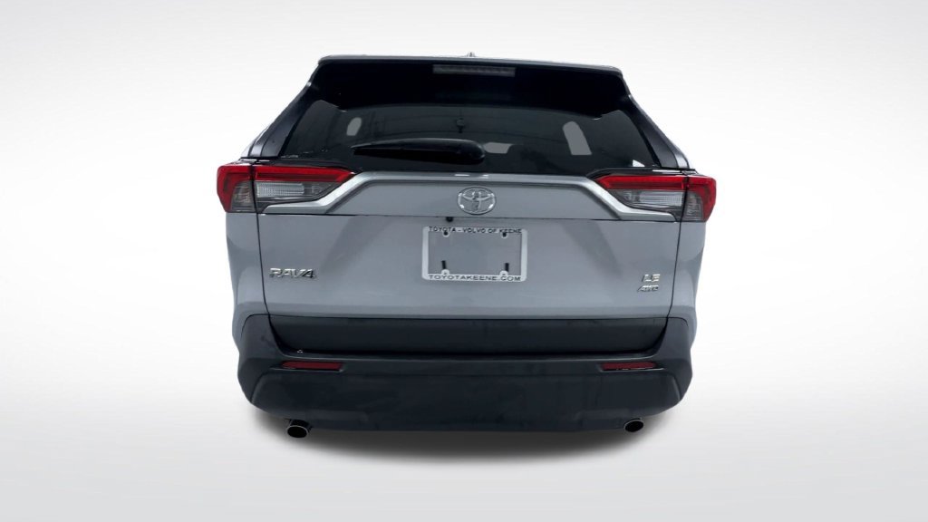 Certified 2024 Toyota RAV4 LE AWD/4WD image 8