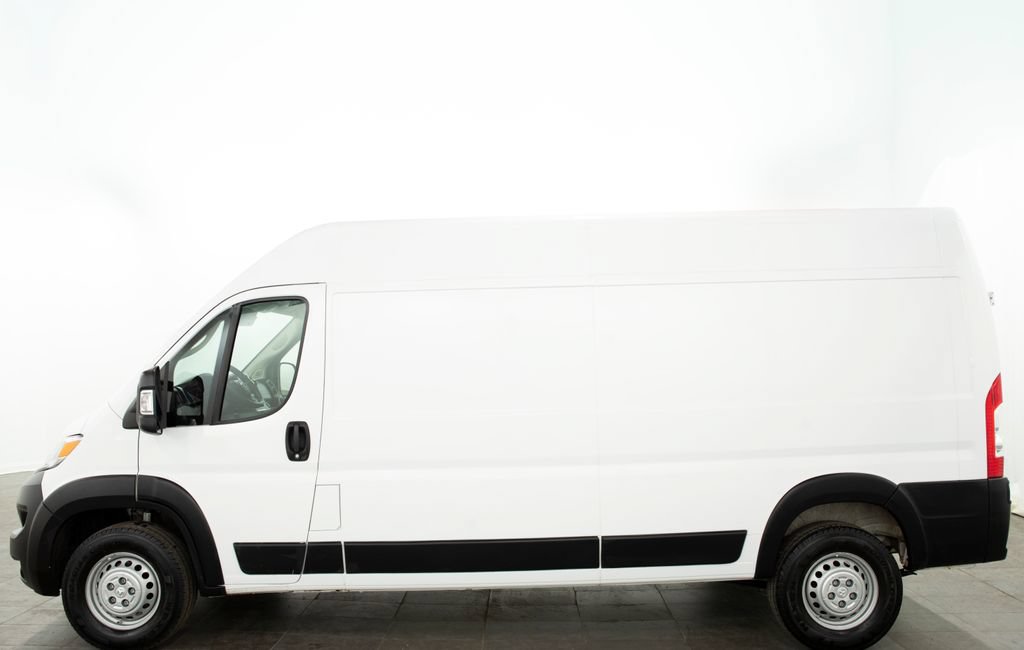 Used 2025 RAM ProMaster 2500 w/ Convenience Group FWD image 5