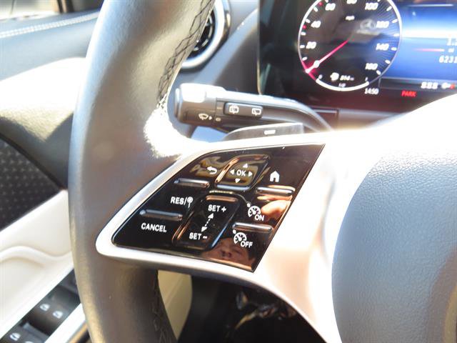 Used 2025 Mercedes-Benz GLA 250 4MATIC image 11