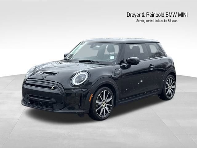 Used 2023 MINI Cooper SE image 7