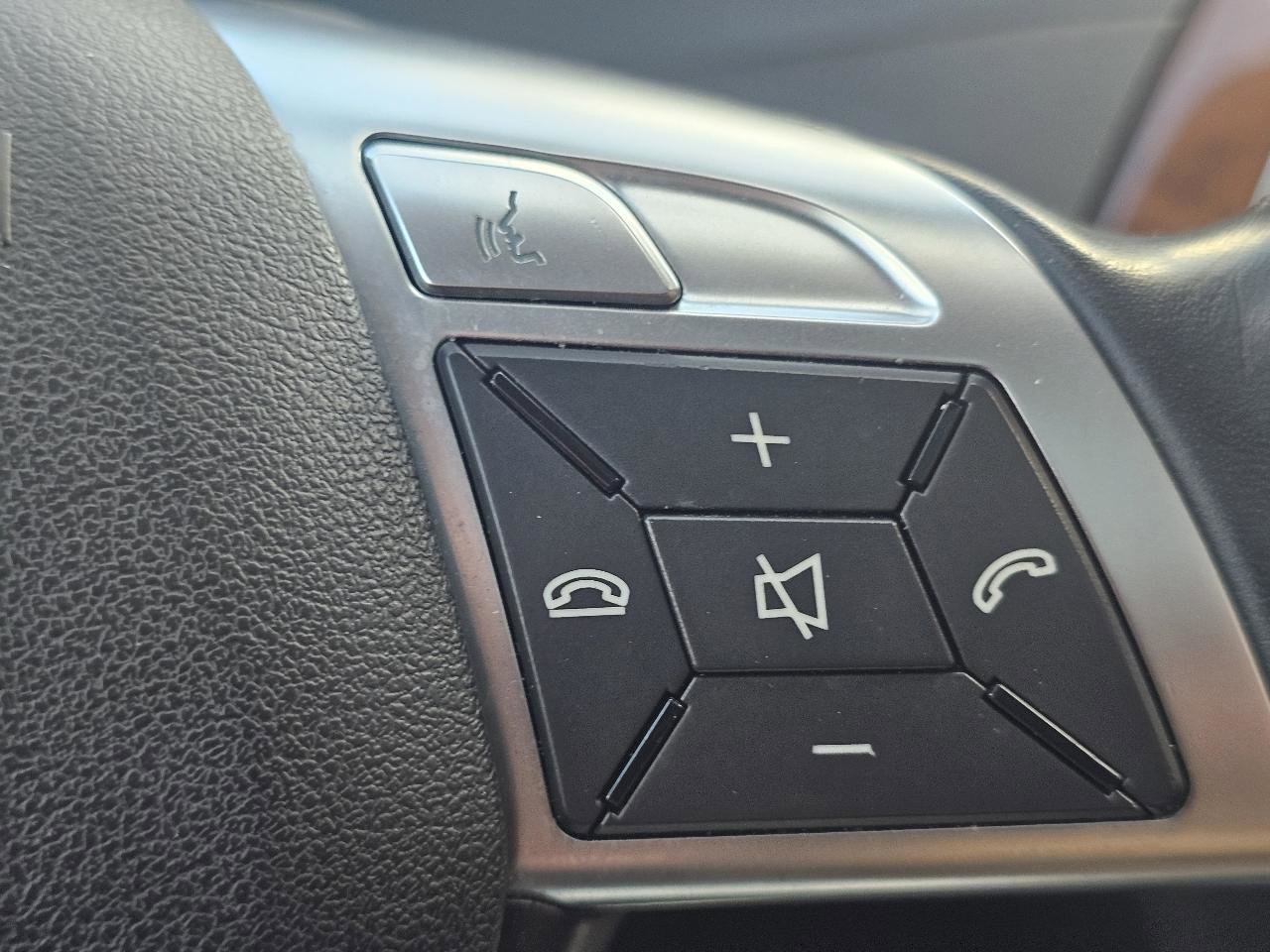 Used 2012 Mercedes-Benz C 300 4MATIC Sedan image 25