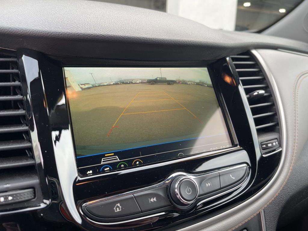 Used 2019 Chevrolet Trax LT w/ Driver Confidence Package image 16