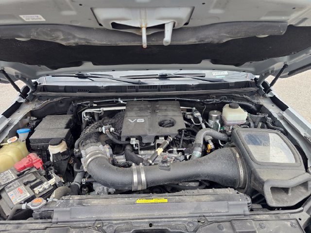 Used 2023 Nissan Frontier PRO-4X w/ Technology Package AWD/4WD image 29