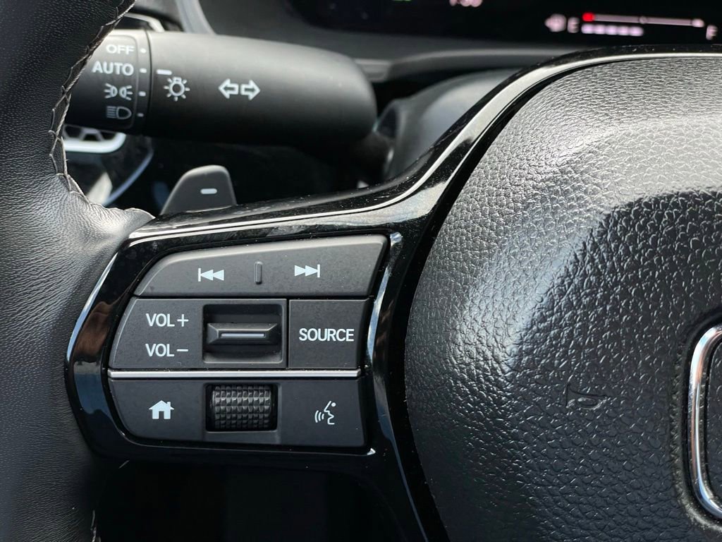 Used 2025 Honda Civic Sport image 15