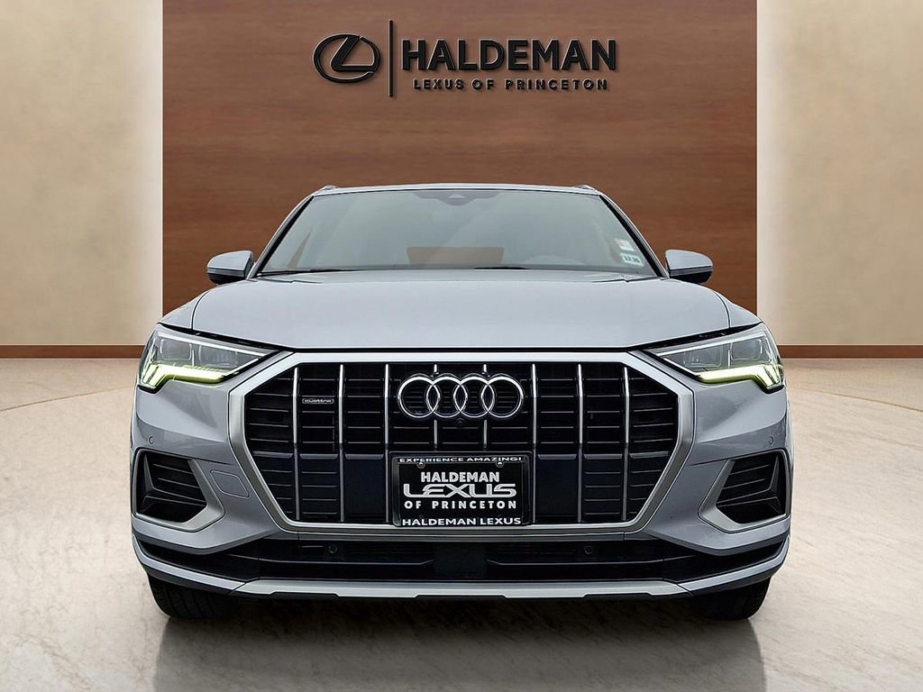 Used 2022 Audi Q3 2.0T Premium Plus w/ Premium Plus Package image 2