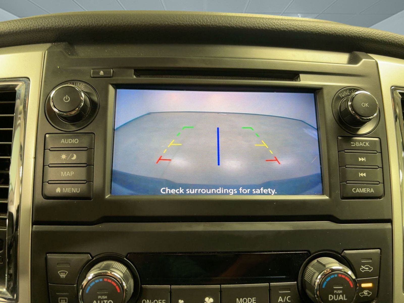 Used 2019 Nissan Titan SV w/ SV Convenience Package image 25