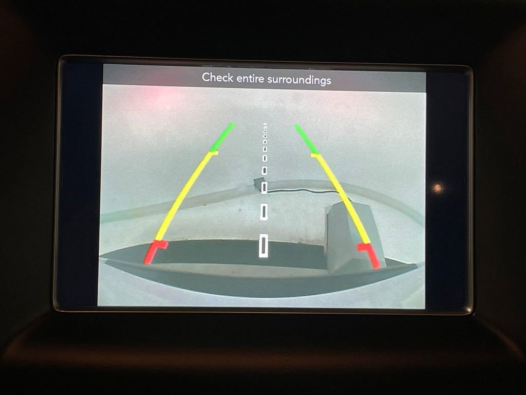 Used 2019 Jeep Grand Cherokee Laredo image 5