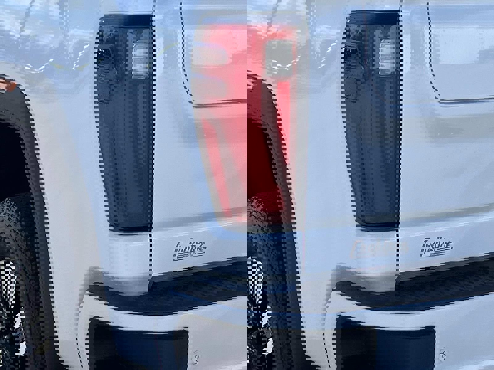 New 2026 GMC Sierra 2500 Denali Ultimate image 6