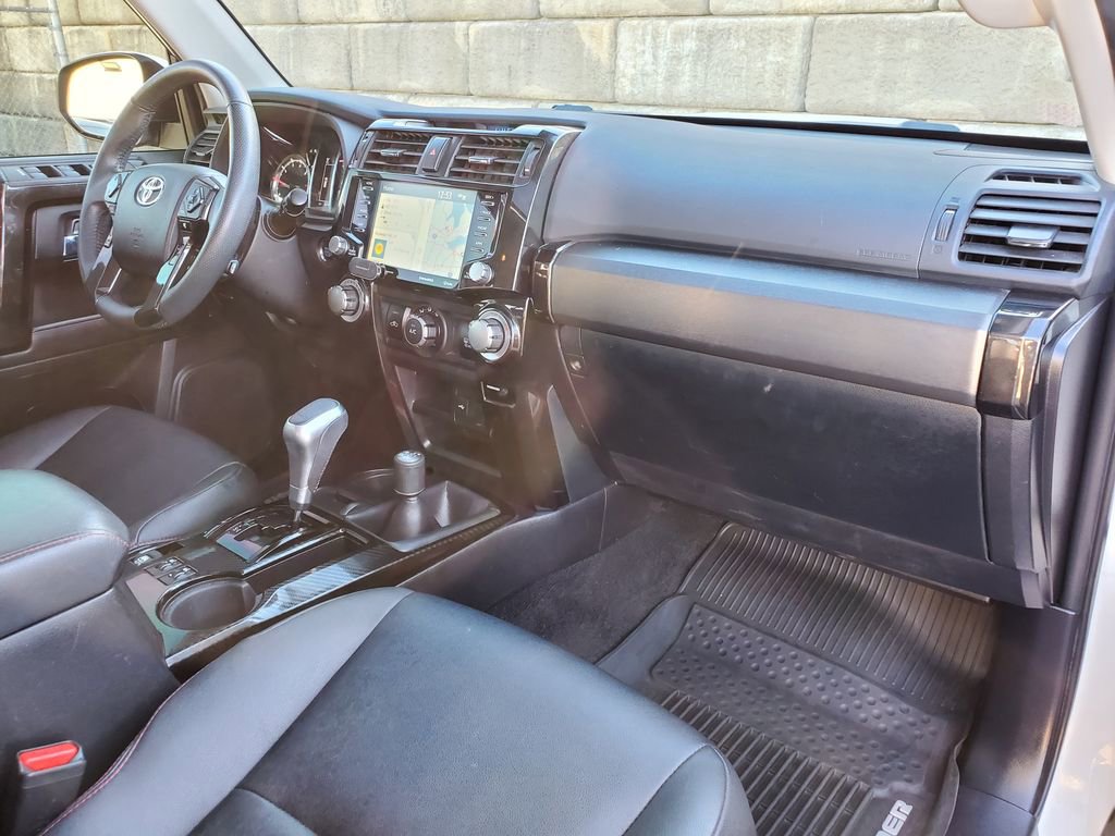 Used 2020 Toyota 4Runner TRD Off-Road Premium image 38