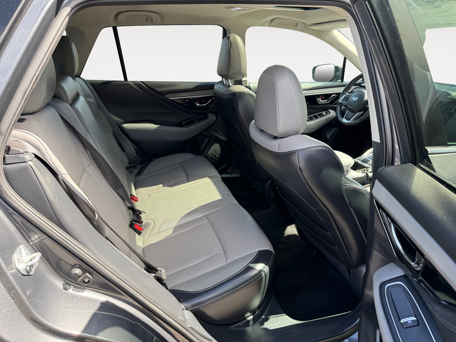 Certified 2023 Subaru Outback Limited AWD/4WD image 18