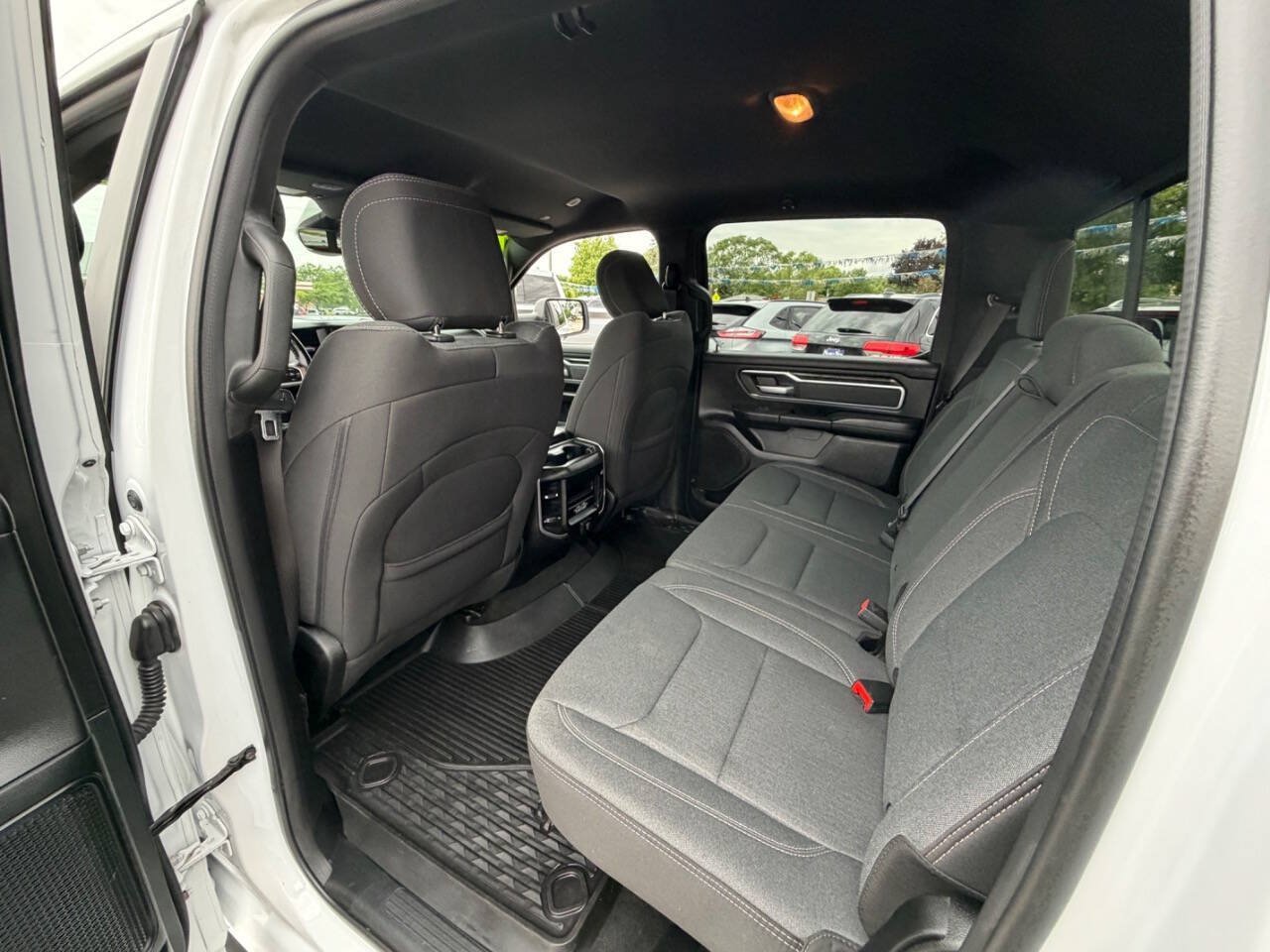 Used 2021 RAM 1500 Big Horn AWD/4WD image 15