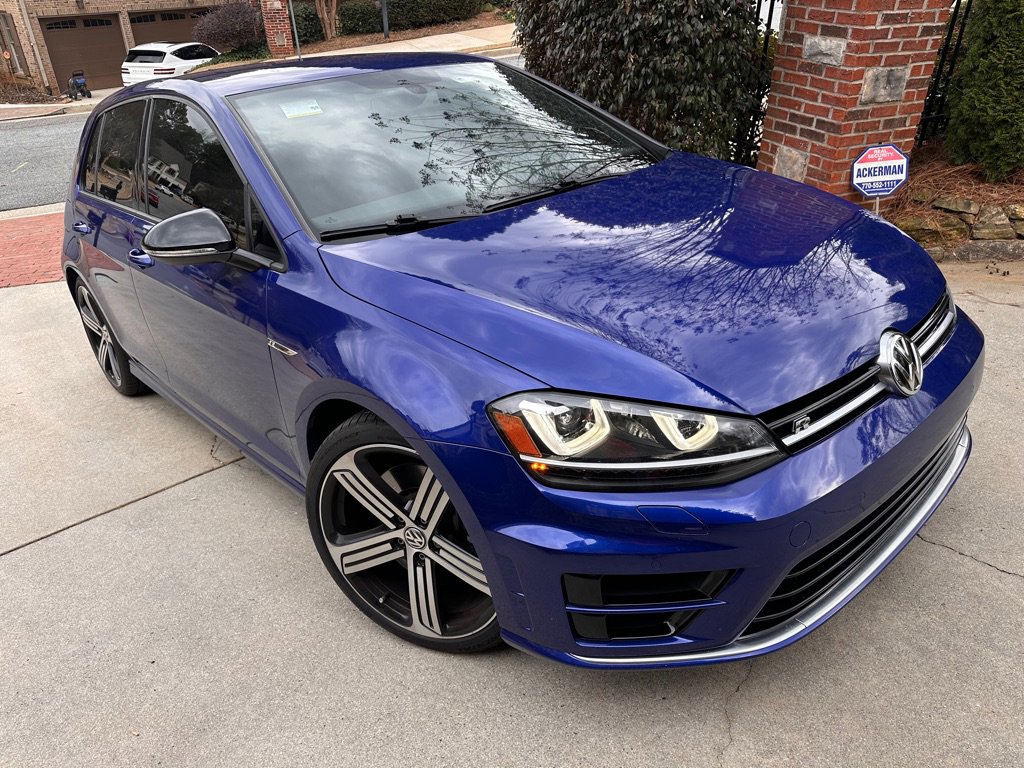 Used 2015 Volkswagen Golf R 4-Door image 4
