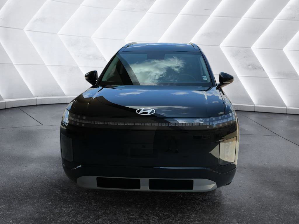 New 2026 Hyundai Ioniq 9 SEL image 2